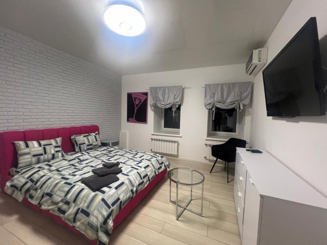 2-Room Luxury Apartment In The Center Kijów Zewnętrze zdjęcie