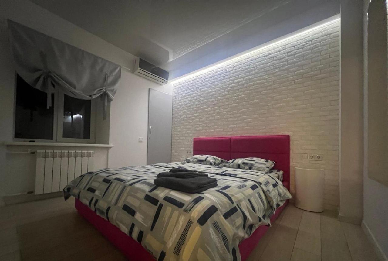 2-Room Luxury Apartment In The Center Kijów Zewnętrze zdjęcie
