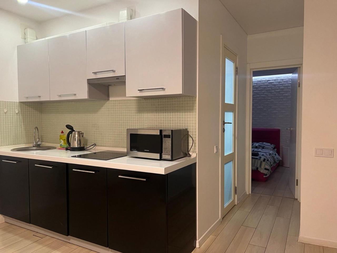 2-Room Luxury Apartment In The Center Kijów Zewnętrze zdjęcie
