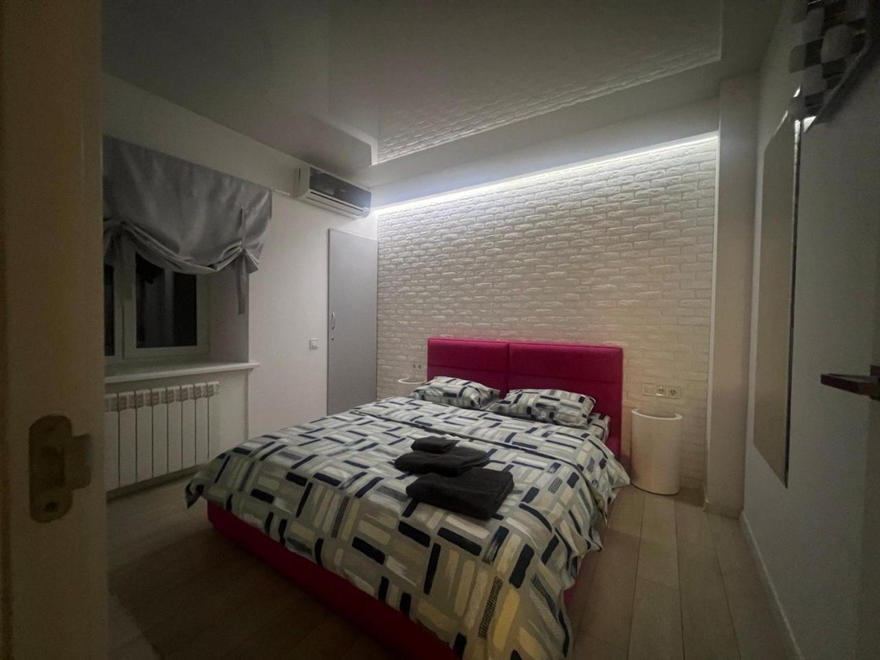 2-Room Luxury Apartment In The Center Kijów Zewnętrze zdjęcie
