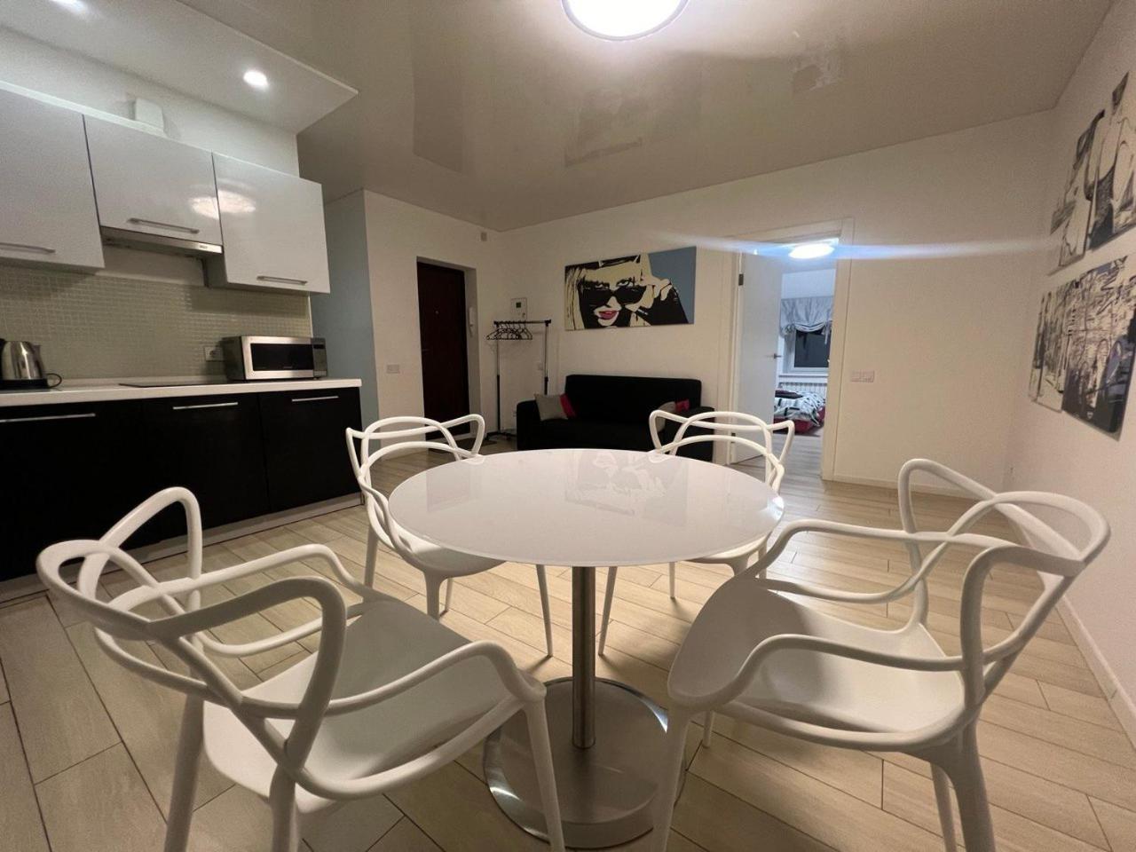 2-Room Luxury Apartment In The Center Kijów Zewnętrze zdjęcie